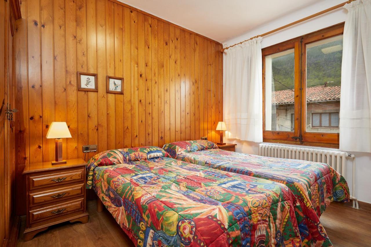 Apartaments Camprodon Centre Eksteriør bilde